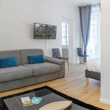 Centre - Place De La Bourse - 4 Personnes