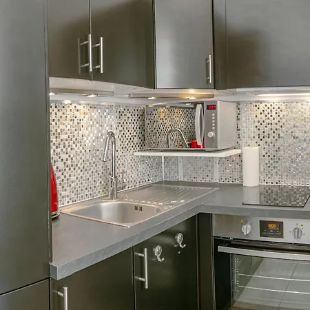 Centre - Place De La Bourse - 4 Personnes Daire *