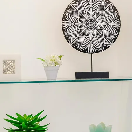 Centre - Place De La Bourse - 4 Personnes Daire *