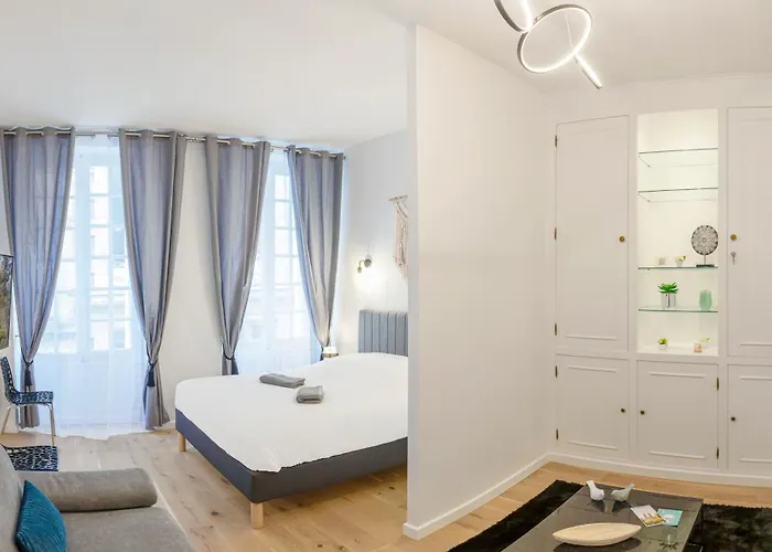 Centre - Place De La Bourse - 4 Personnes Бордо