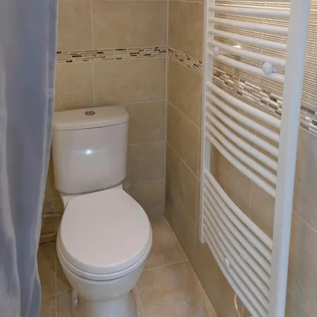 Centre - Place De La Bourse - 4 Personnes Appartement
