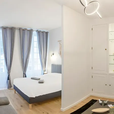 Centre - Place De La Bourse - 4 Personnes ボルドー